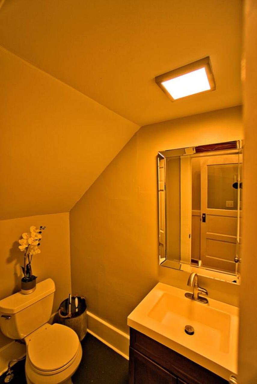 420Waldburg A - Modern Apt With Southern Charm Blocks From Forsyth Apartment Savannah Luaran gambar